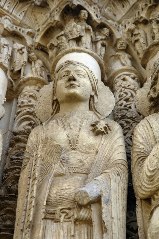 Chartres.