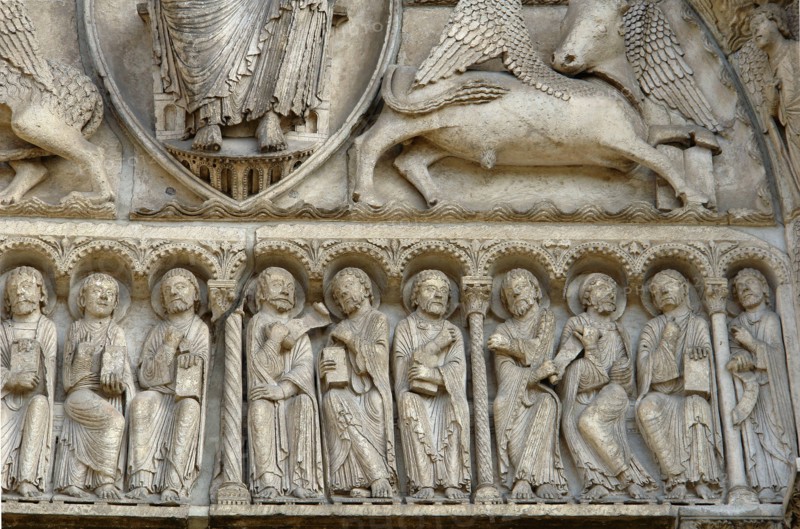 Chartres.
