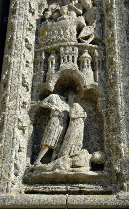 Chartres.