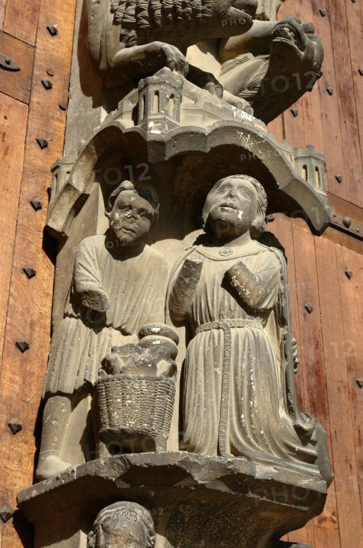 Chartres.