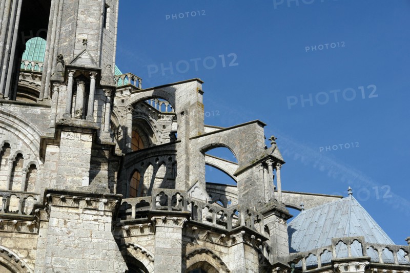 Chartres.