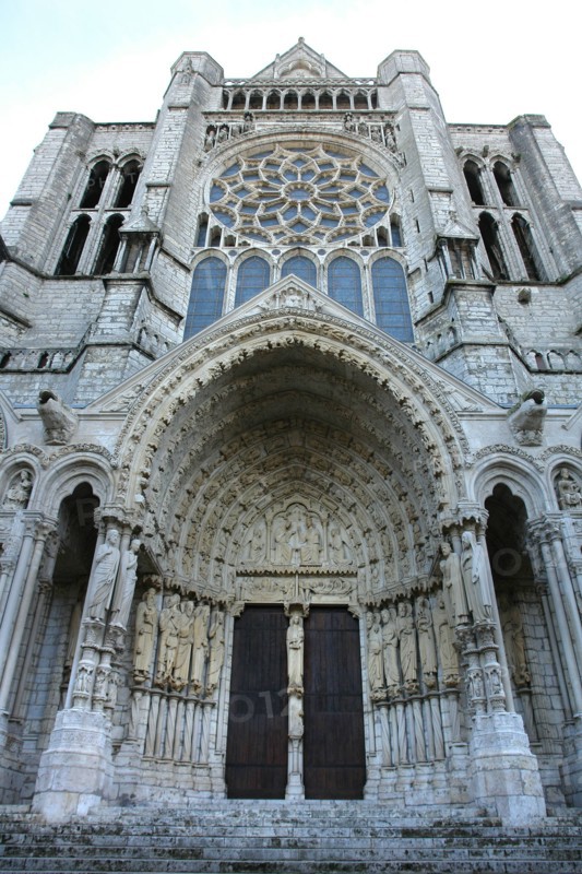 Chartres.