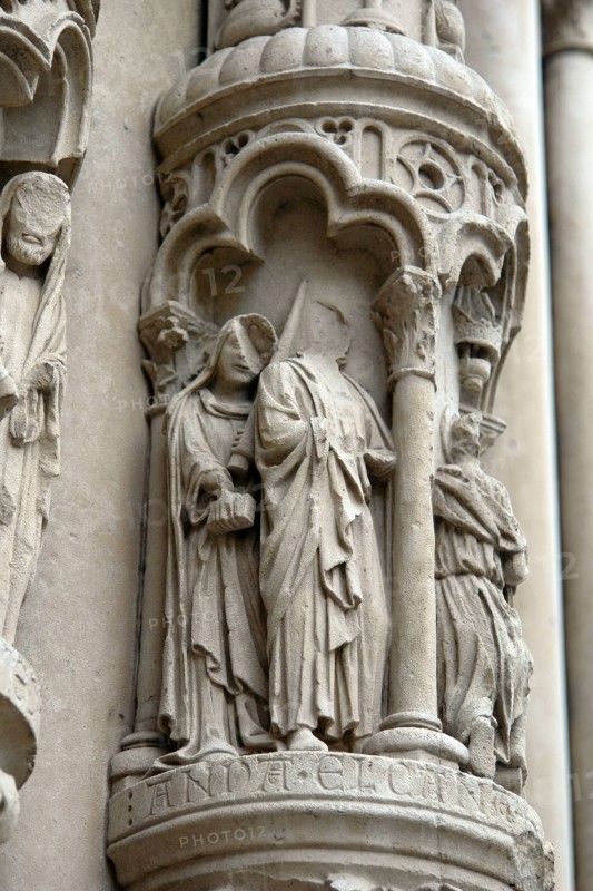 Chartres.