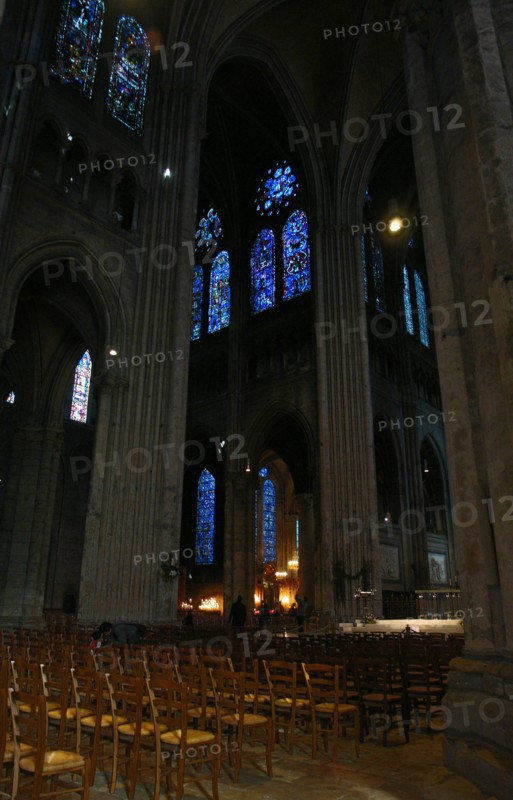 Chartres.