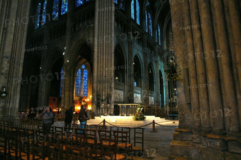Chartres.