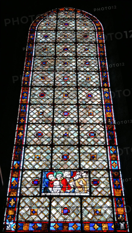 Chartres.