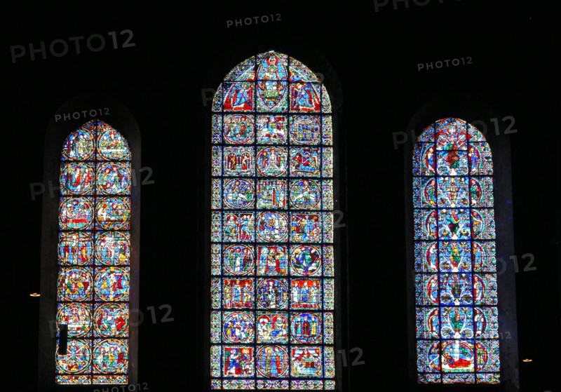 Chartres.
