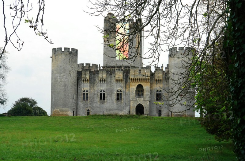 Château de la Roquetaillade.