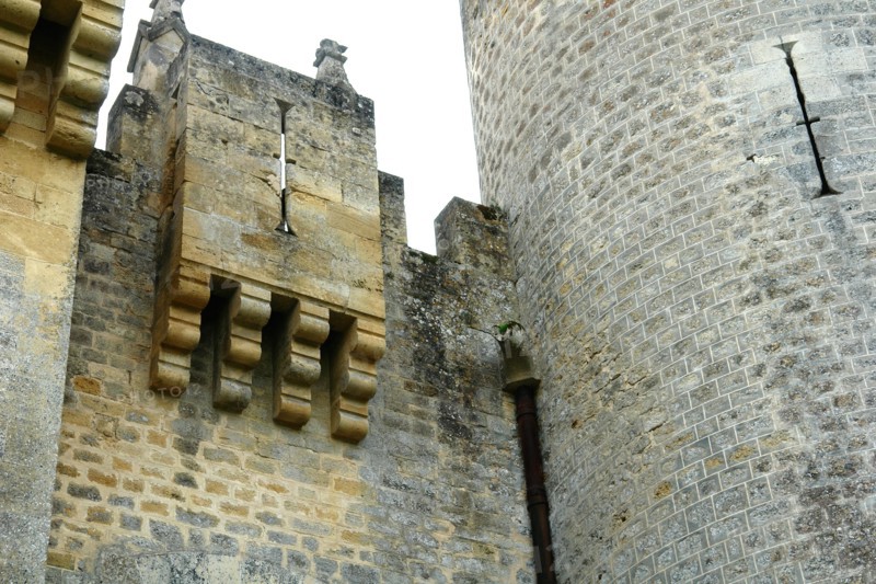 Château de la Roquetaillade.