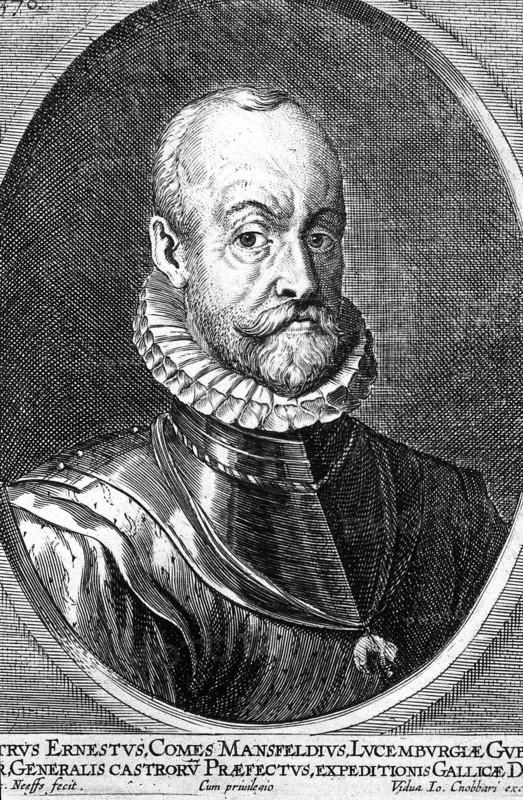 Peter Ernst II von Mansfeld (souvent abrégé en Ernst von Mansfeld) fut un des plus célèbres hommes de guerre actifs au début de la guerre de Trente Ans. Il naquit vers 1580 et mourut le 29 novembre 1629 à Rakowitza, village de Bosnie. Il était le fils illégitime de Peter Ernst Mansfeld, gouverneur de Luxembourg et de Bruxelles ; il passa sa jeunesse dans le palais de son père à Luxembourg et fut élevé dans la foi catholique. Il entra dans la carrière des armes et combattit tout d'abord en Hongrie auprès de son demi-frère Charles (1543-1595), officier supérieur de l'armée du Saint-Empire romain germanique. Il servit aussi au Pays-Bas l'archiduc Léopold, frère de l'empereur. Pour ses états de service signalés, il fut légitimé par l'empereur Rodolphe II. Cependant, une promesse non tenue (il fut privé de l'héritage de son père aux Pays-Bas) le fit passer dans le rang des ennemis des Habsbourg.