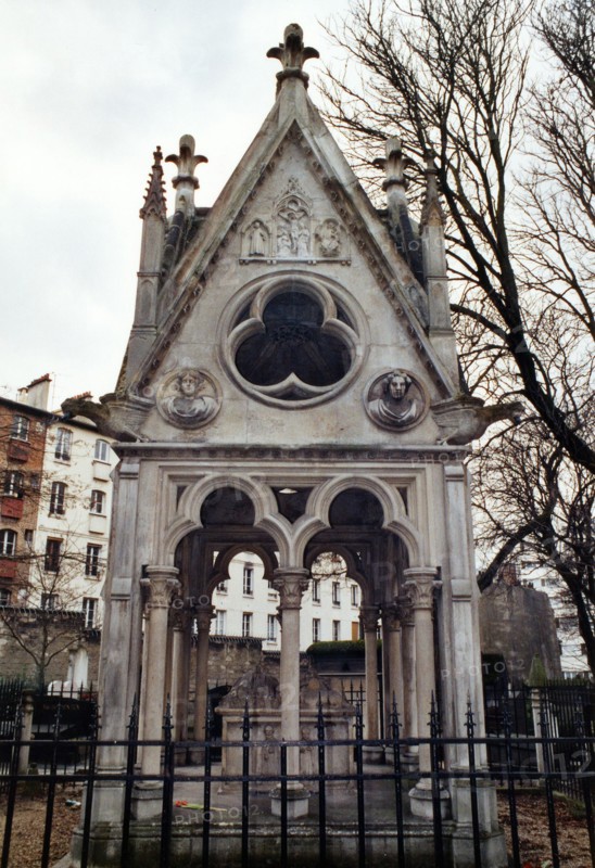 Pere Lachaise Cemetry
