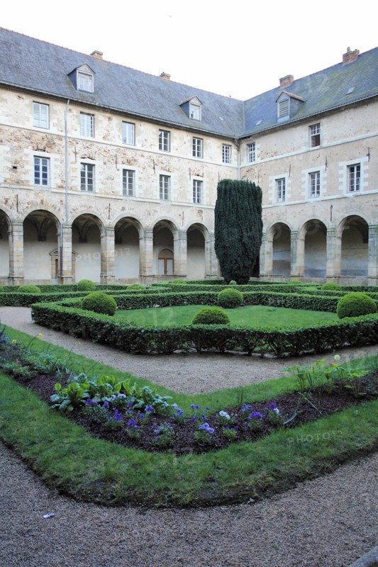 Abbey at Redan