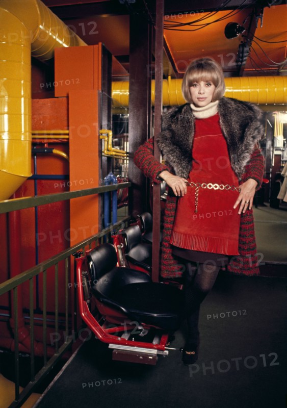 Mireille Darc