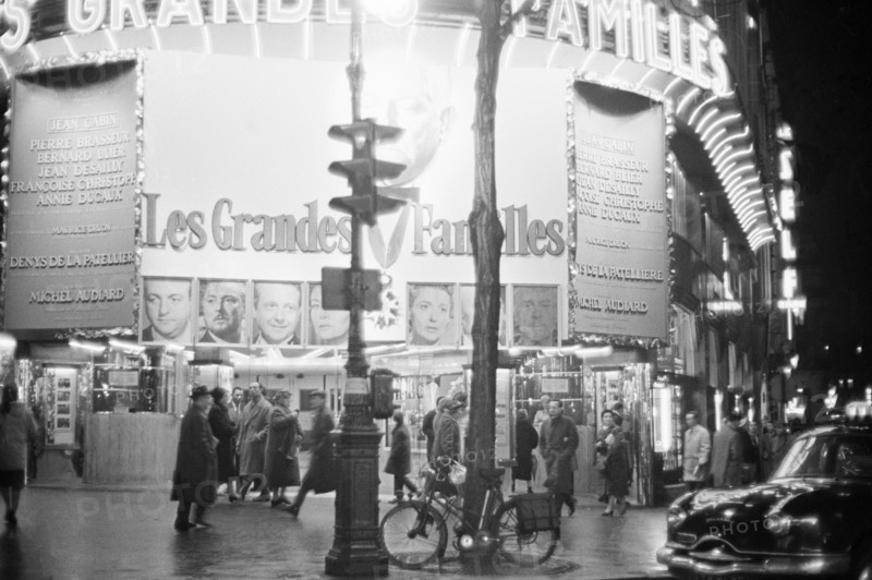 The film 'Les Grandes Familles' showing at a cinema in Paris, 1958