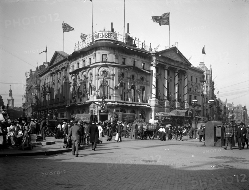 The London Pavilion Theatre, Piccadilly Circus, London, 1902