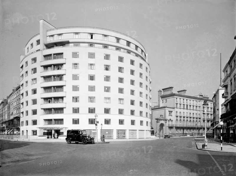 Lowndes Square, Kensington and Chelsea, London, c1930s