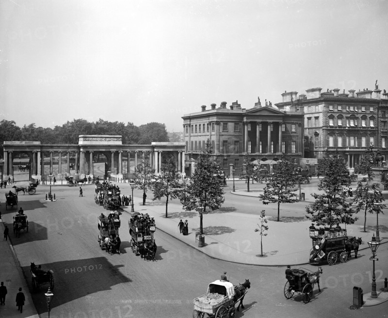 Hyde Park Corner, Westminster, London Artist