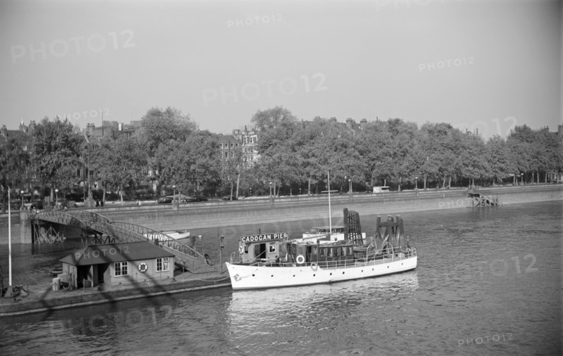 River cruiser at Cadogan Pier, London, c1945-c1965