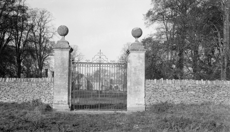 Gateway to Filkins Hall, Oxfordshire
