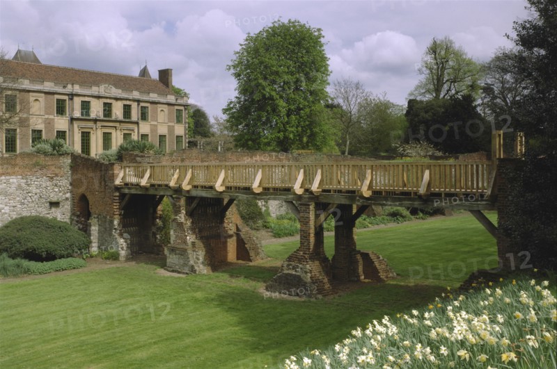 The south bridge, Eltham Palace, London, 1999
