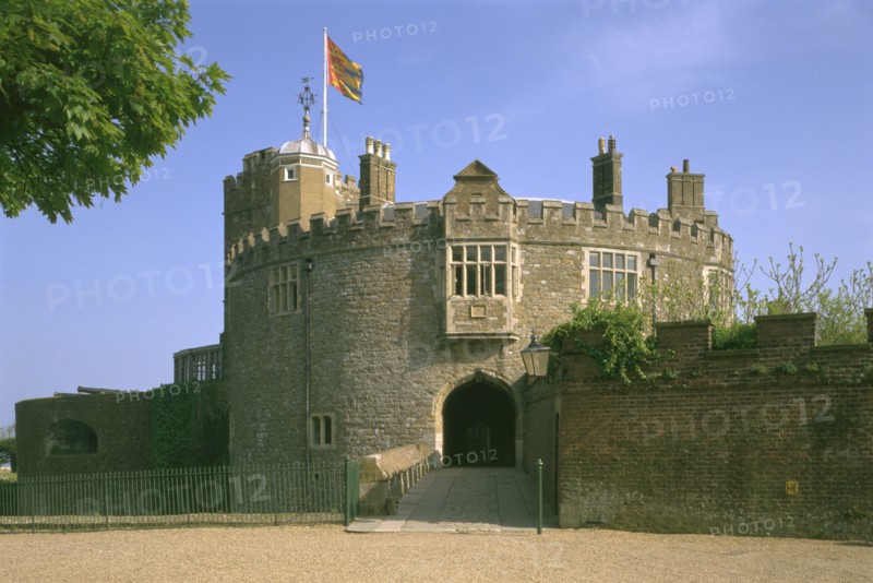 The gatehouse bastion of Walmer Castle, Deal, Kent, 1998