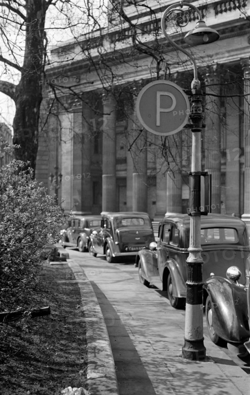 Port of London Authority offices, Trinity Square, London, c1945-c1965