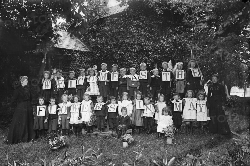 Children outside Badby School, Northamptonshire, c1896-c1920
