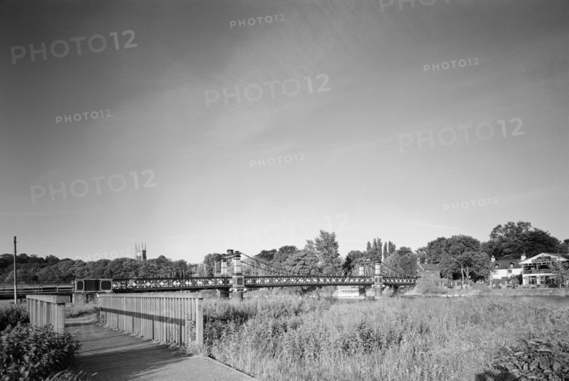 Ferry Bridge footbridge, Burton-upon-Trent, Staffordshire, 2000