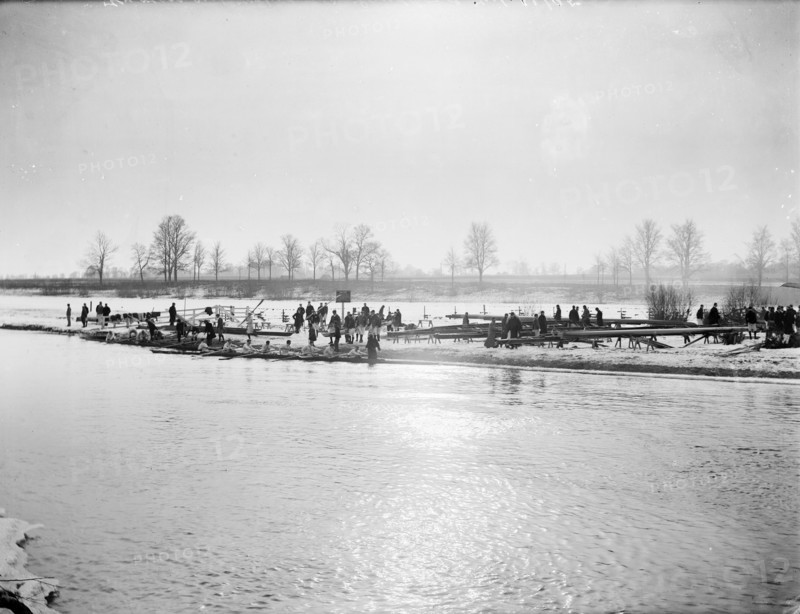 Rowing teams launching boats in the snow, Sandford on Thames, Oxfordshire, c1860-c1922