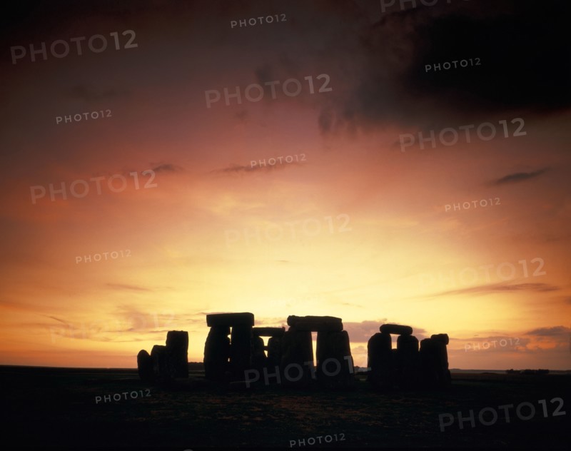 Midsummer sunset, Stonehenge, Wiltshire, 1987