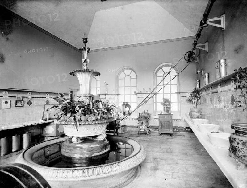 Interior of Blenheim Palace, Woodstock, Oxfordshire, 1900