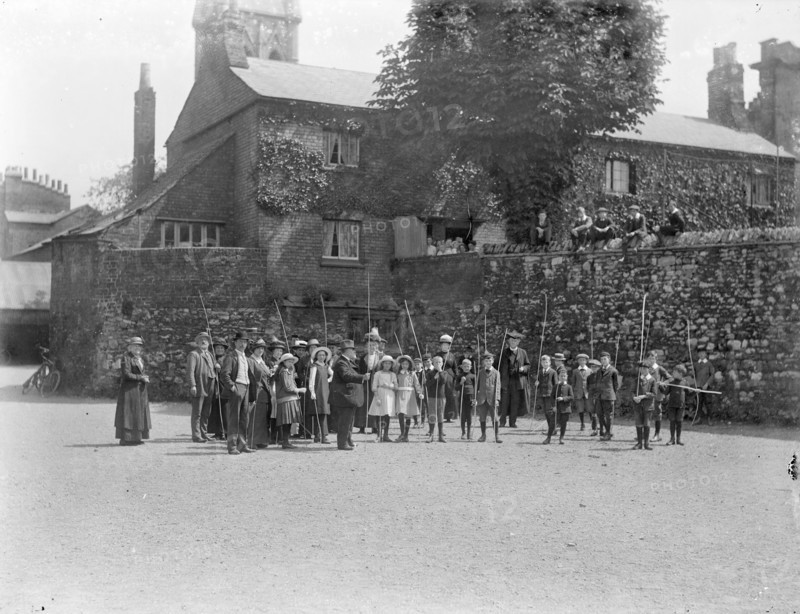 Beating the Bounds ceremony, St Michaels Church, Cornmarket Street, Oxford, Oxfordshire, 1914