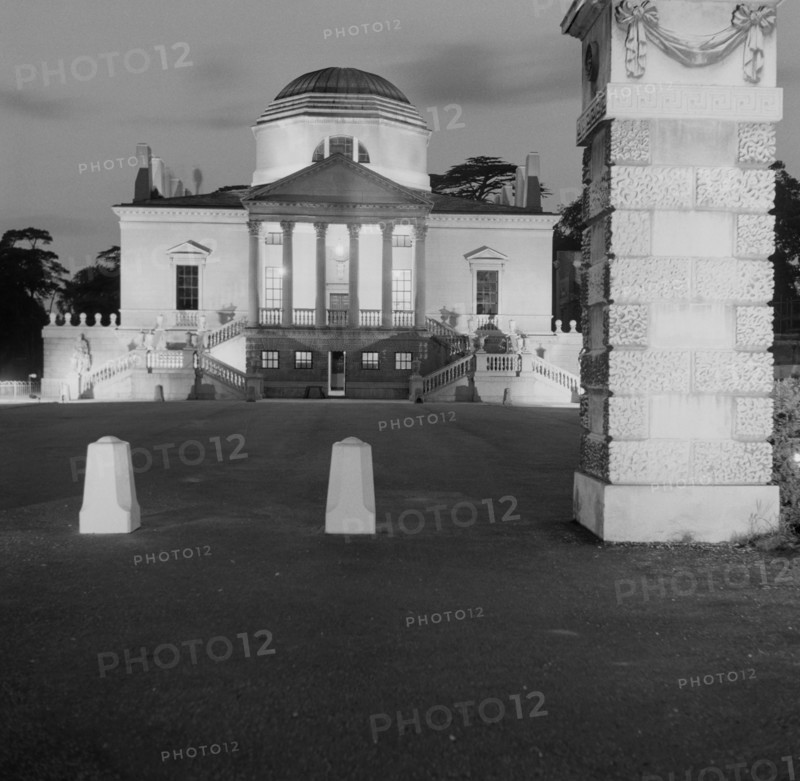 Chiswick House, London, 1945-1980