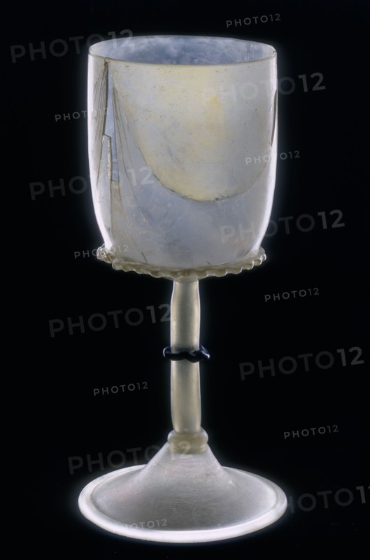 Glass goblet, 14th century. Artist: Unknown