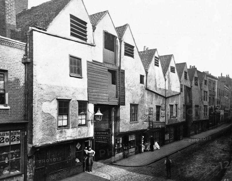 Bermondsey Street, Southwark, London, c1880s. Artist: Unknown