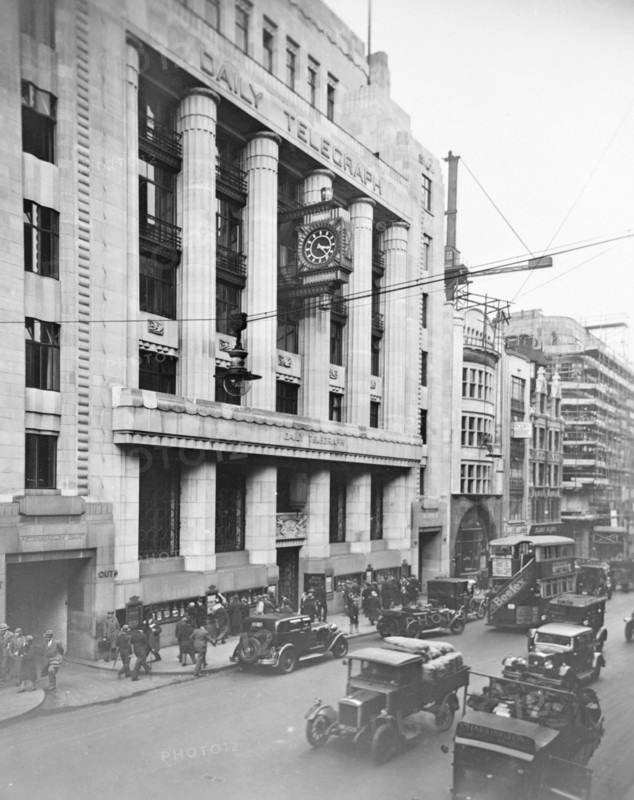 The Daily Telegraph building, Fleet Street, City of Westminster, London, early 1930s.  Artist: George Davison Reid