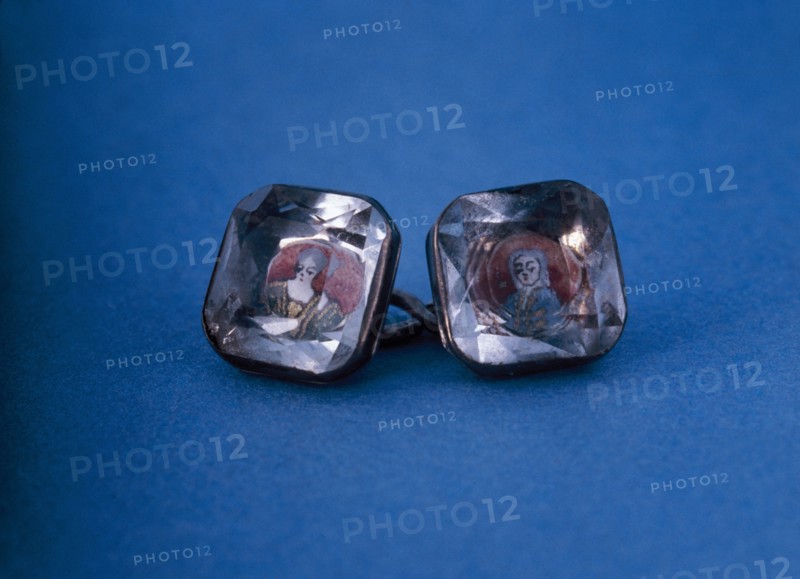Cufflinks set with portraits of Bonnie Prince Charlie and Louise of Stolberg, late 18th century; Artist: Unknown