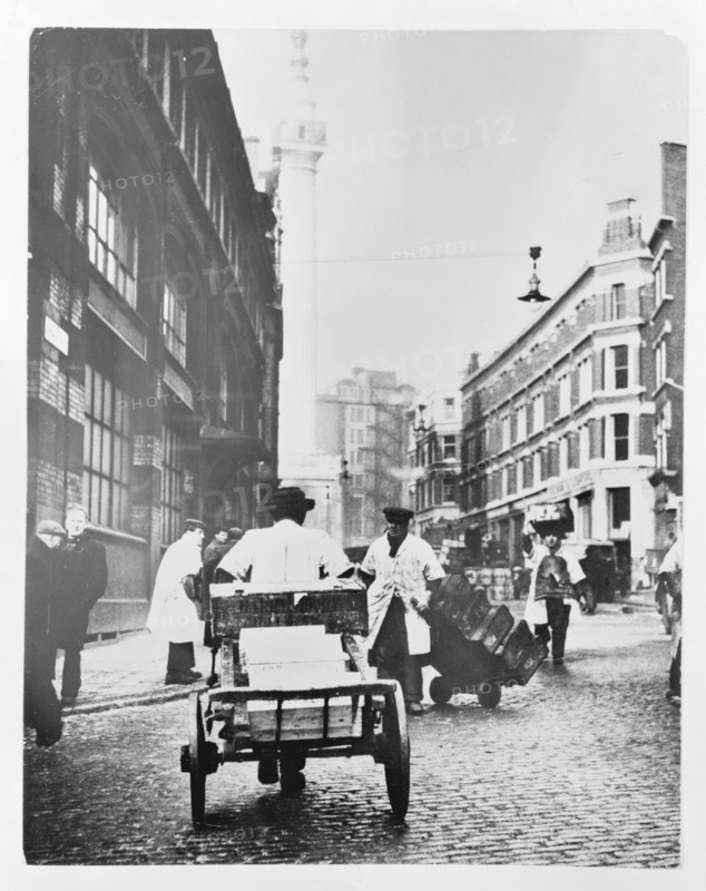 Billingsgate Market, London, (c1930s?). Artist: Unknown