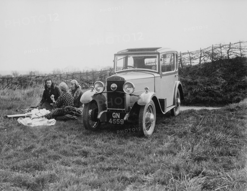 1931 Triumph Scorpion 2-door saloon, (c1930s?). Artist: Unknown