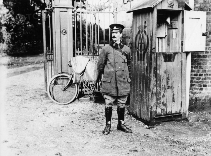 Early AA telephone box, (c1900s?). Artist: Unknown
