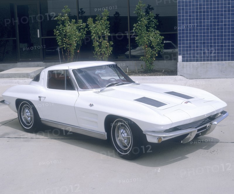 1963 Chevrolet Corvette Stingray. Artist: Unknown