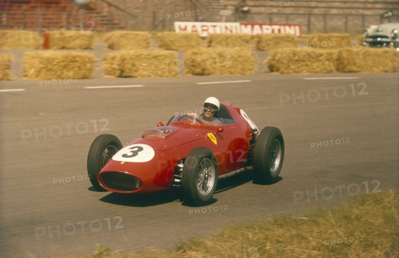 Phil Hill in action in a Ferrari, Dutch Grand Prix, Zandvoort, 1959. Artist: Unknown