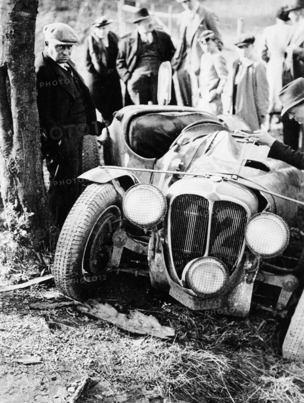 Crash of the Le Mans 24 Hours winner at Spa, Belgium, 1938. Artist: Unknown