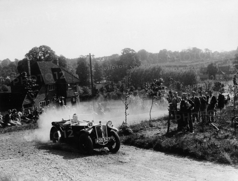 1933 Andre V6 competing in a hill climb, Amersham, Buckinghamshire. Artist: Unknown