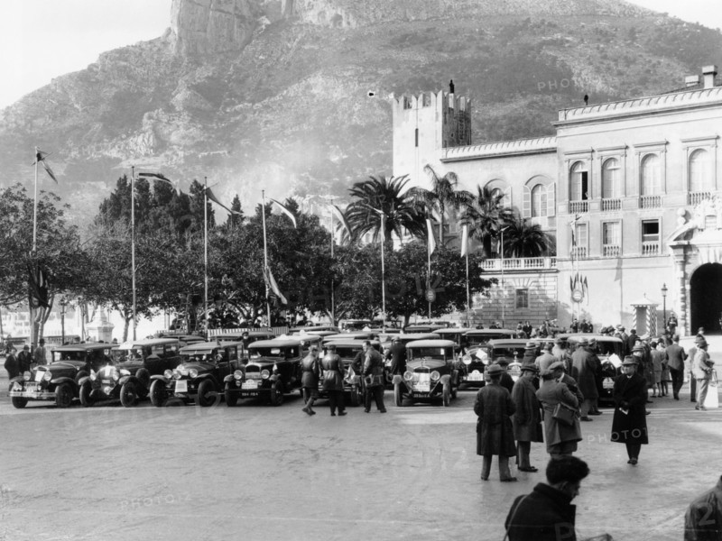 The Finish of the Monte Carlo Rally, 1929. Artist: Unknown
