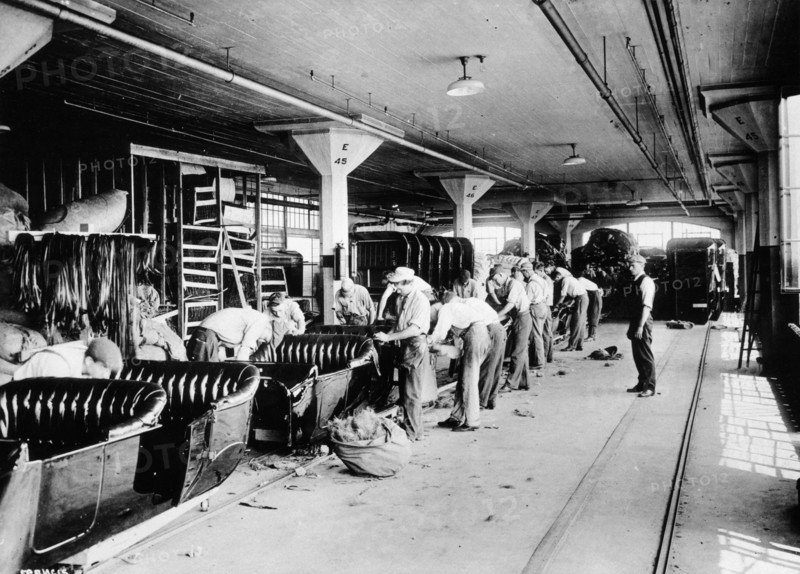 Making the bodies for Model T Fords, 1915. Artist: Unknown