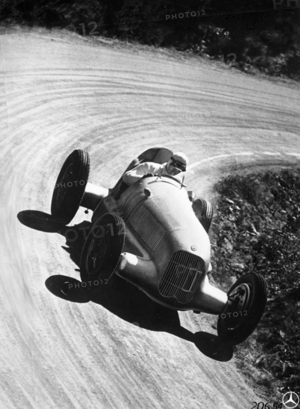 Manfred von Brauchitsch driving Mercedes-Benz W25 Grand Prix car, 1934. Artist: Unknown