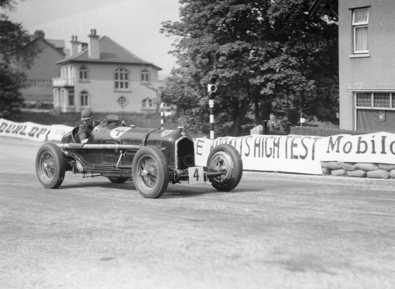 The Hon Brian Lewis in an Alfa Romeo Tipo B P3, Isle of Man, 1934. Artist: Unknown