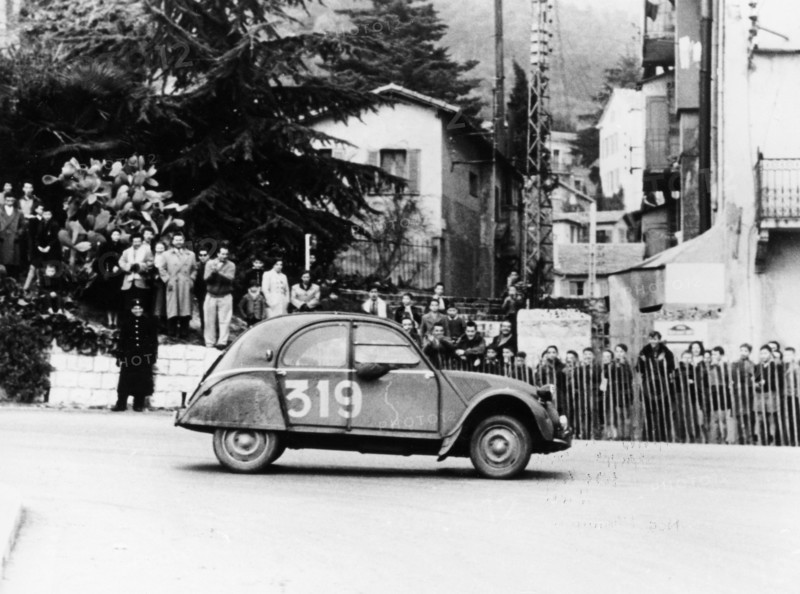 A Citroën 2CV in the Monte Carlo Rally, 1954. Artist: Unknown