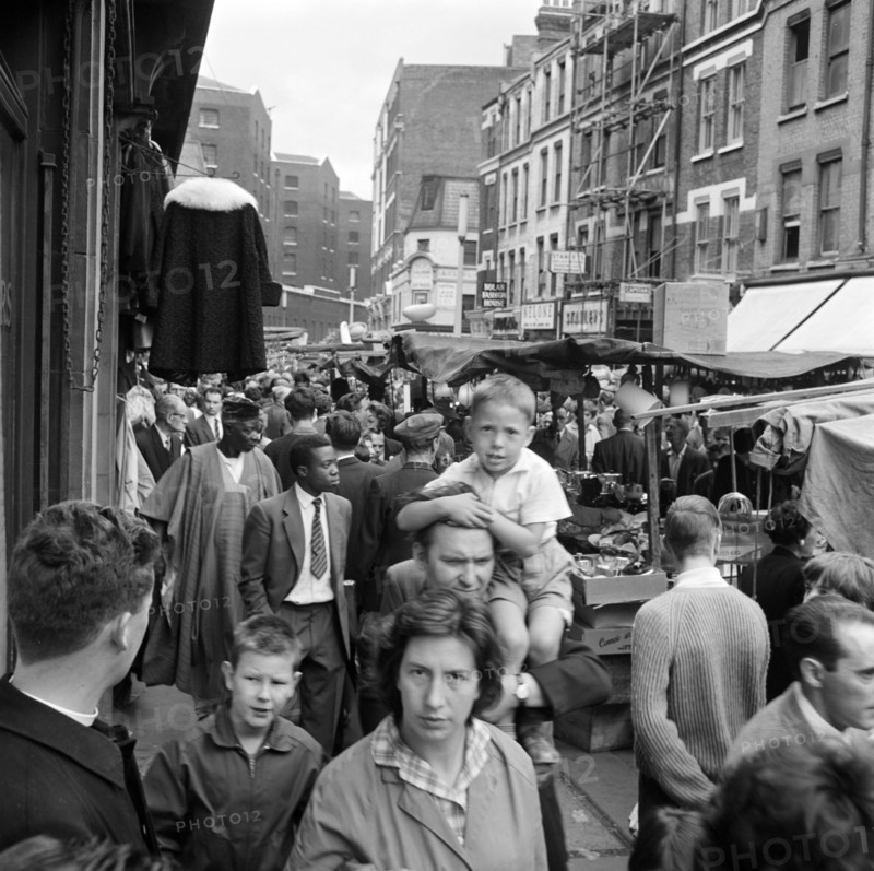 Middlesex Street, part of Petticoat Lane Market, Whitechapel, London, c1946-c1959